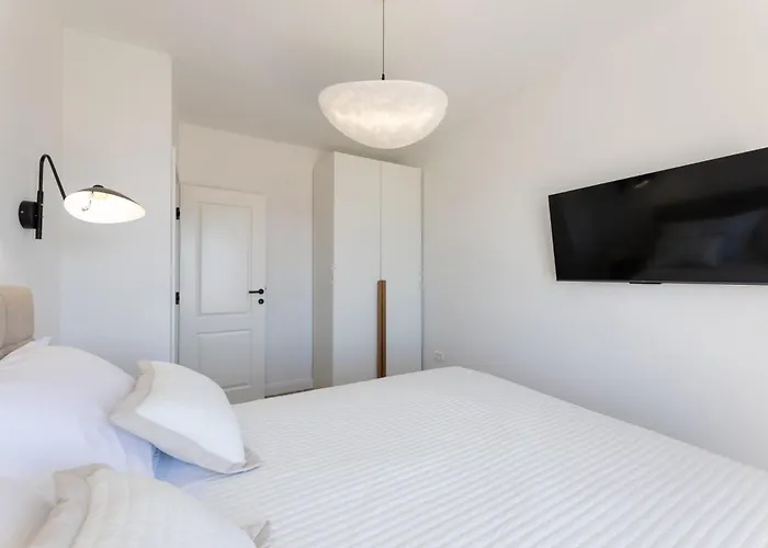 Olive Apartment