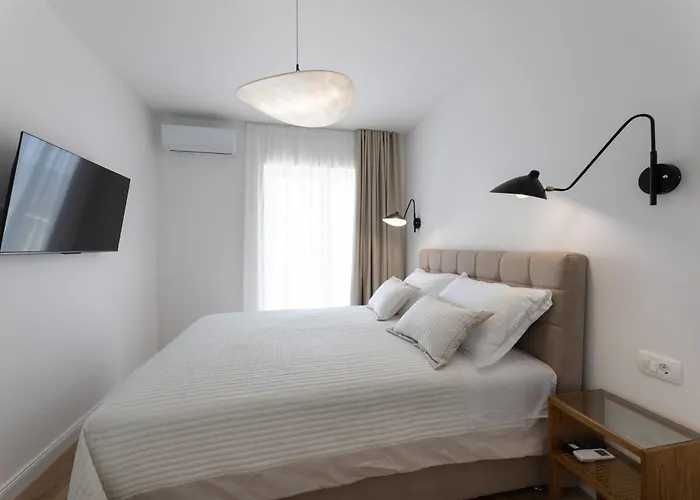 Olive Apartment