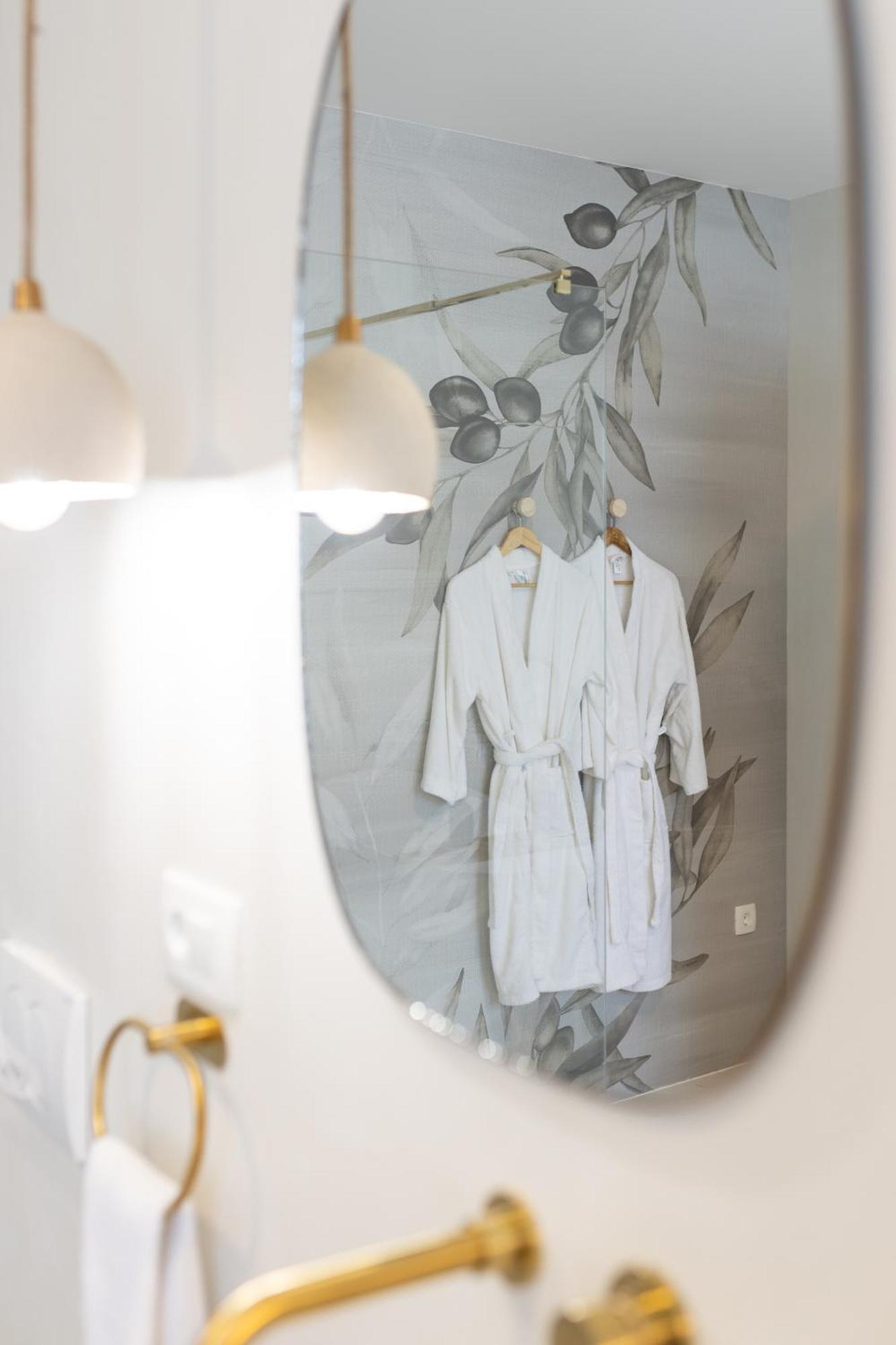 Olive Apartment *